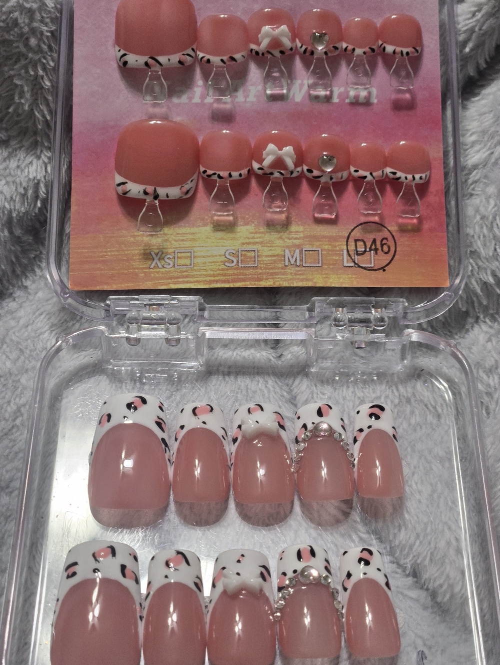 Toe & Fingernail Press-On Nail Set Animal Print Cute Bow & Rhinstone Accents